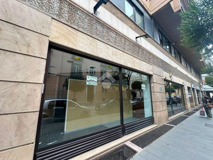 Appartamento monolocale in vendita in Corso Europa, Emanuele II C Colombo Morelli e Silvati, Avellino