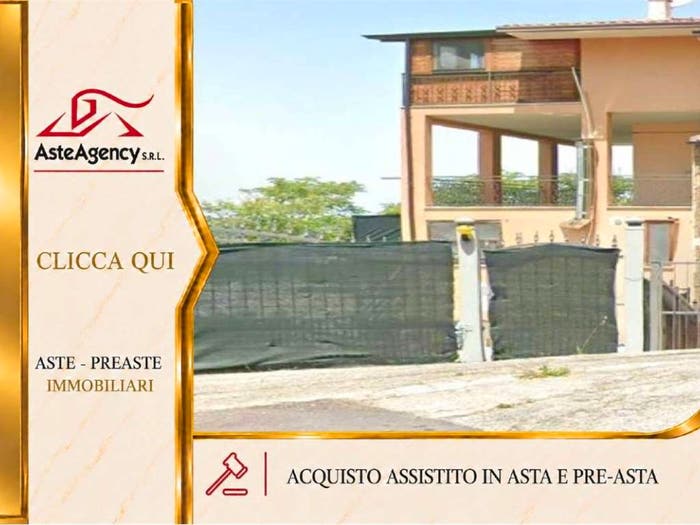 Appartamento con 6 locali in vendita in Contrada Santa Maria dei Mesi, Centro, Lanciano