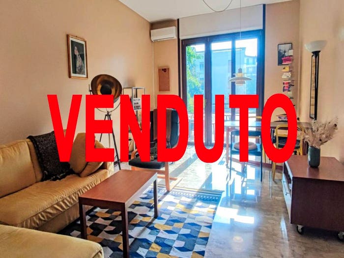 Appartamento trilocale in vendita in Via Nino Bixio, Via Lecco Via Bergamo, Monza