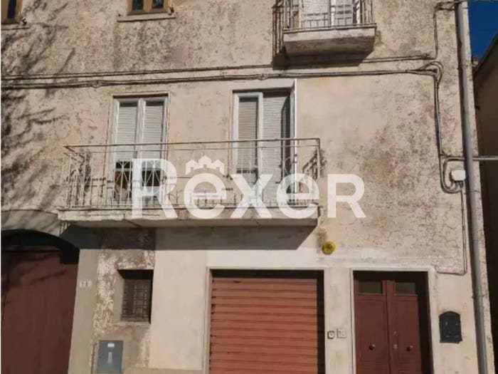 Casa con 5 locali in vendita in Via Roma, Centro, Cercemaggiore