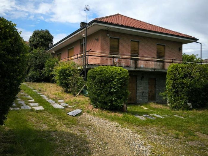 Casa con 6 locali in vendita in Via Ruata Lombarda, Centro, Cumiana