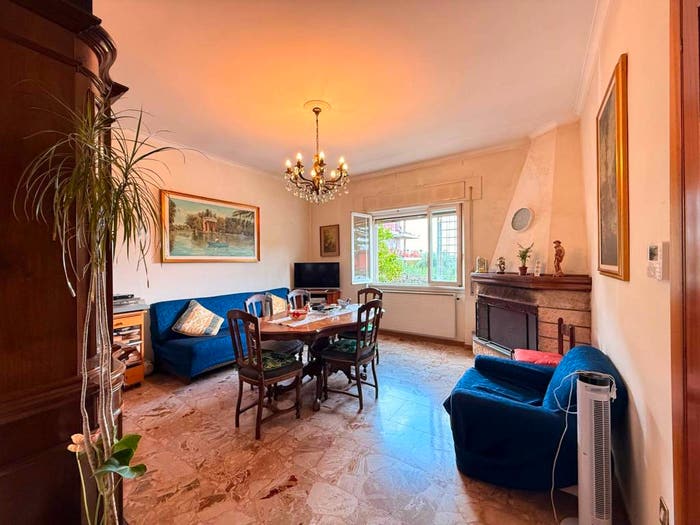 Appartamento trilocale in vendita in Via della Valle dei Fontanili, Torresina, Roma