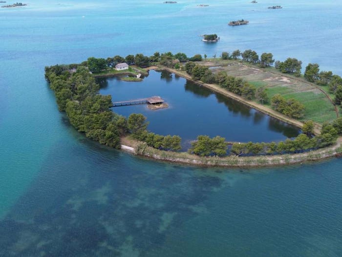Casa con 6 locali in vendita in Isola Orbi, Grado