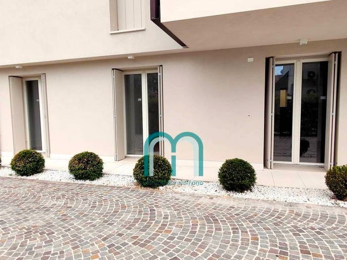 Appartamento con 5 locali in vendita in viale Sailer, Centro, Noale