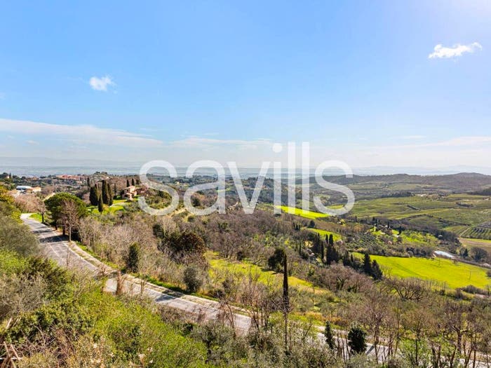 Appartamento quadrilocale in vendita in Via di San Pietro, Montepulciano