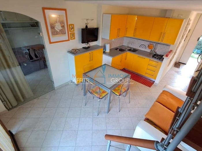 Appartamento bilocale in vendita in Via Pandolfino, Marina di Massa Centro, Massa
