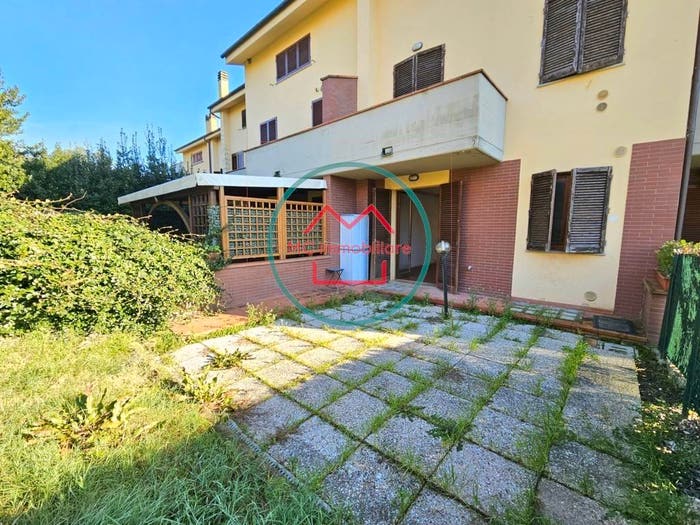 Casa con 6 locali in vendita in Via Paolo Casciani, MontecatiniTerme