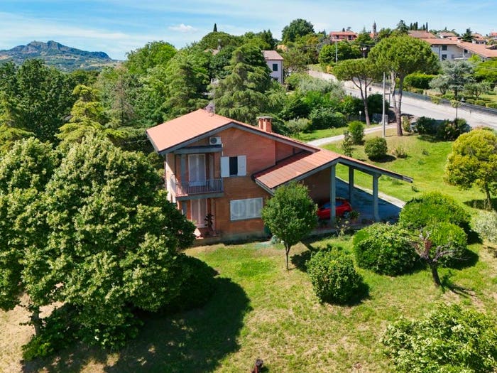 Casa con 6 locali in vendita in Via Celletta, Poggio Torriana