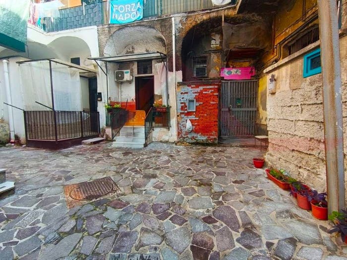 Appartamento bilocale in vendita in Via Don Agostino Cozzolino, Ponticelli, Napoli