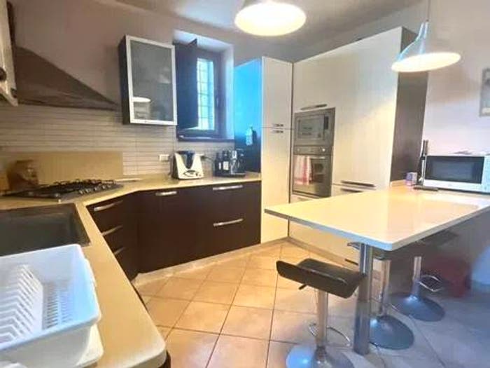 Casa con 6 locali in vendita in Colle di Compito Castelvecchio, Capannori