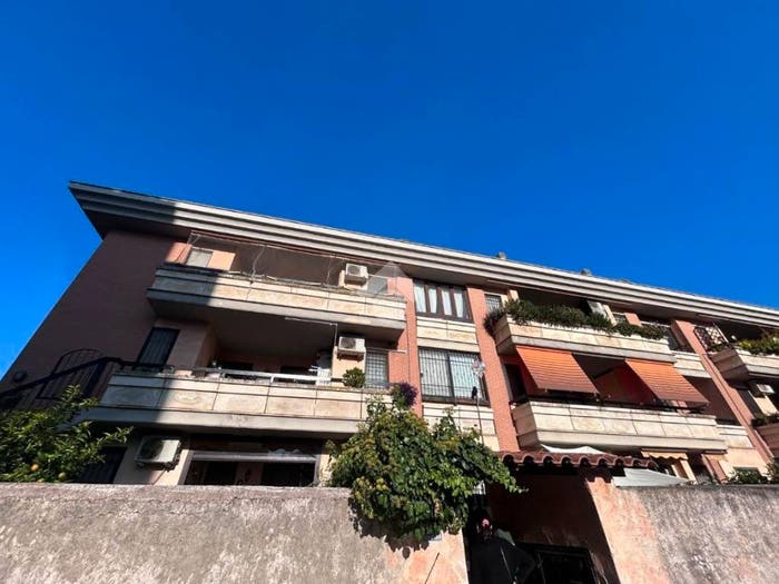 Appartamento quadrilocale in vendita in Divino Amore, Roma