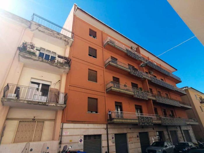 Appartamento quadrilocale in vendita in Via Francesco Crispi, San Leonardo, Catanzaro