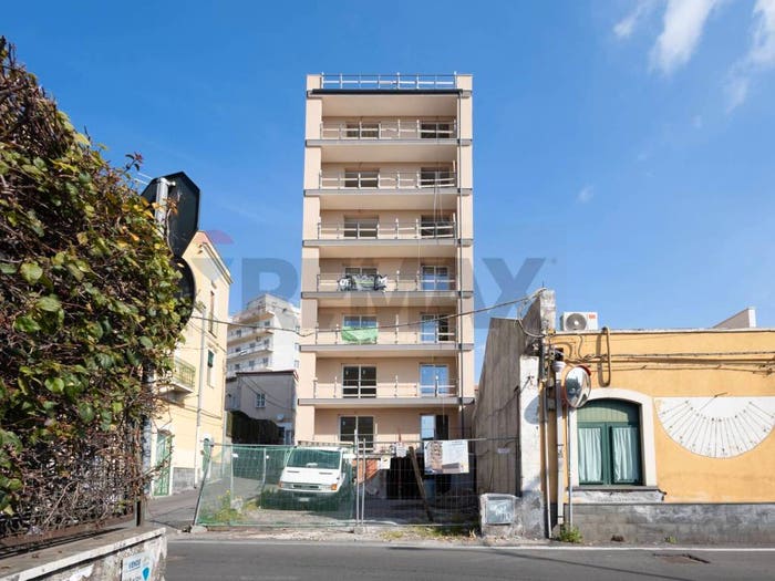Appartamento quadrilocale in vendita in Via Claudio Claudiano, Nuovalucello Leonardo Da Vinci, Catania