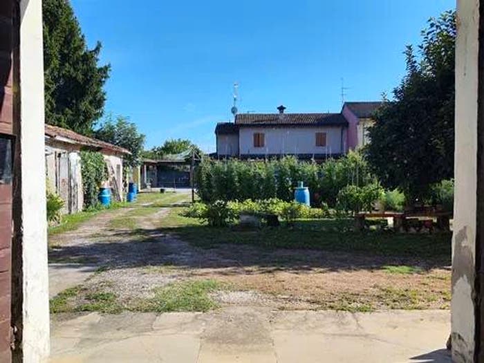 Casa con 5 locali in vendita in Via Bosco, Villa Pasquali, Sabbioneta