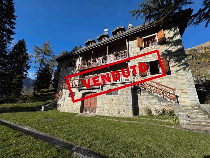 Appartamento trilocale in vendita in Via Fraciscio, Fraciscio, Campodolcino