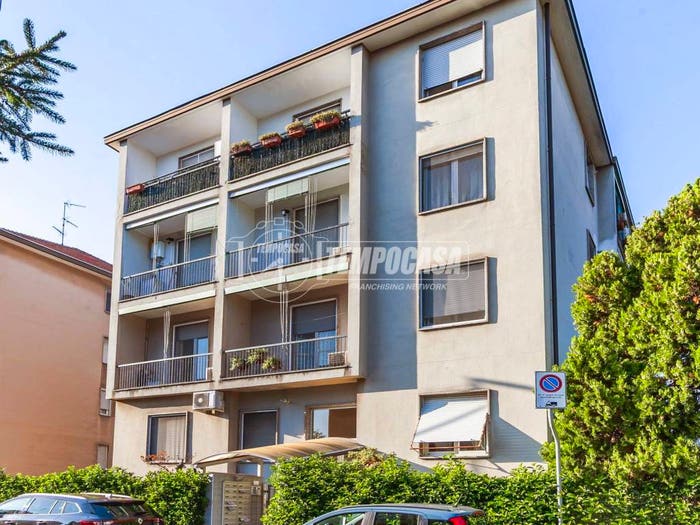 Appartamento bilocale in vendita in Via Giuseppe Giusti, Centro, Bollate
