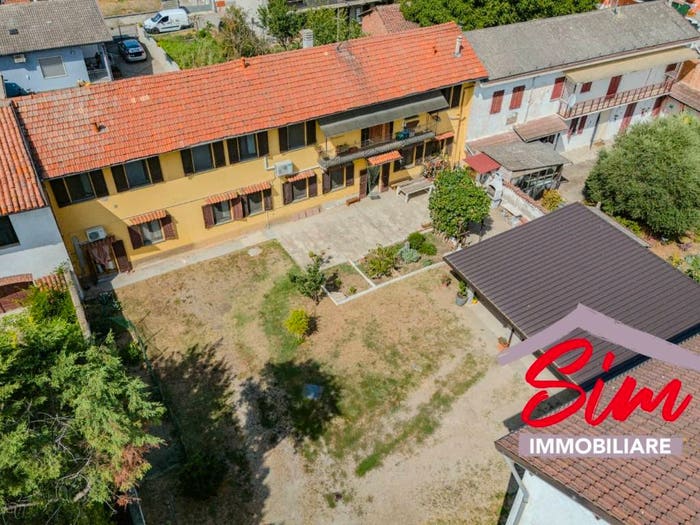 Casa con 6 locali in vendita in via armando diaz snc, Vespolate