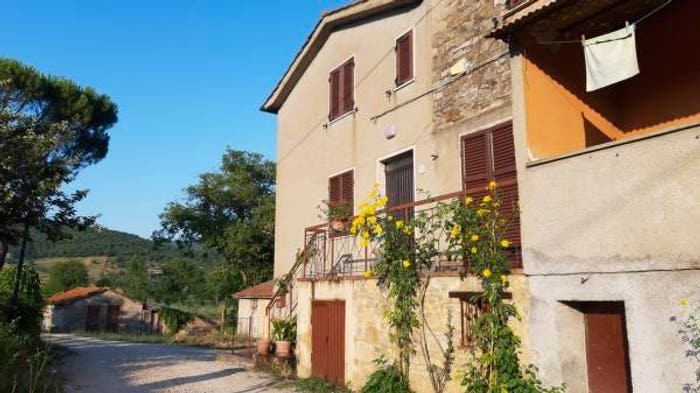 Casa quadrilocale in vendita in Località Pian di Marte, Lisciano Niccone