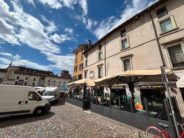 Appartamento trilocale in vendita in Corso Goffredo Mameli, Loggia Garibaldi, Brescia
