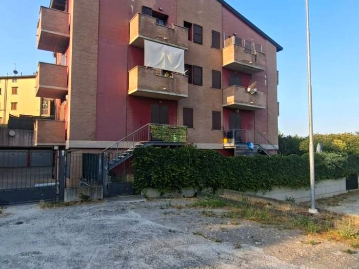 Appartamento trilocale in vendita in Via A Villani, Medesano