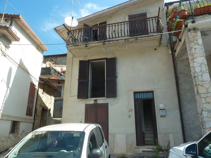 Appartamento bilocale in vendita in Via della Mola, Tufo Basso, Carsoli