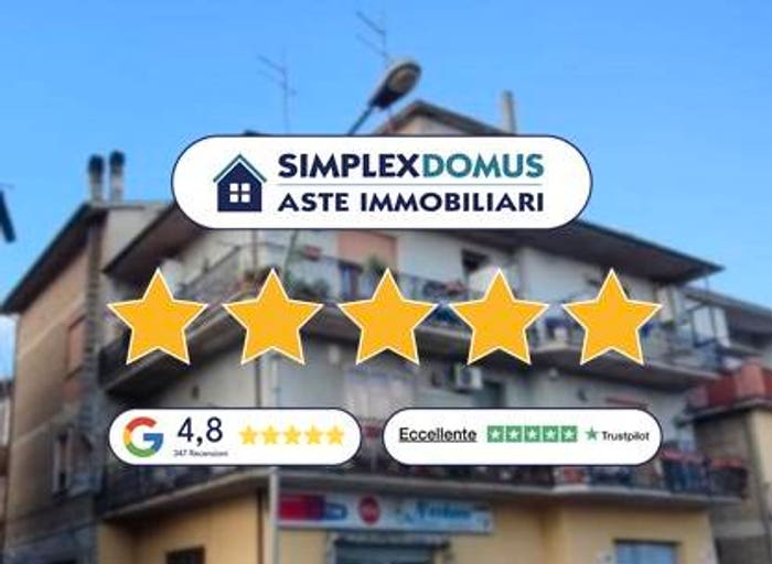 Appartamento quadrilocale in vendita in via Civita Castellana, Centro, Corchiano