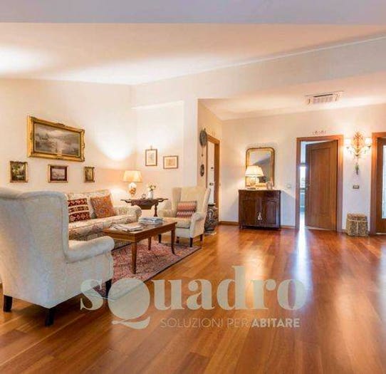 Casa con 6 locali in vendita in Via Tina Gori, Parco Urbano Piscina, Forlì
