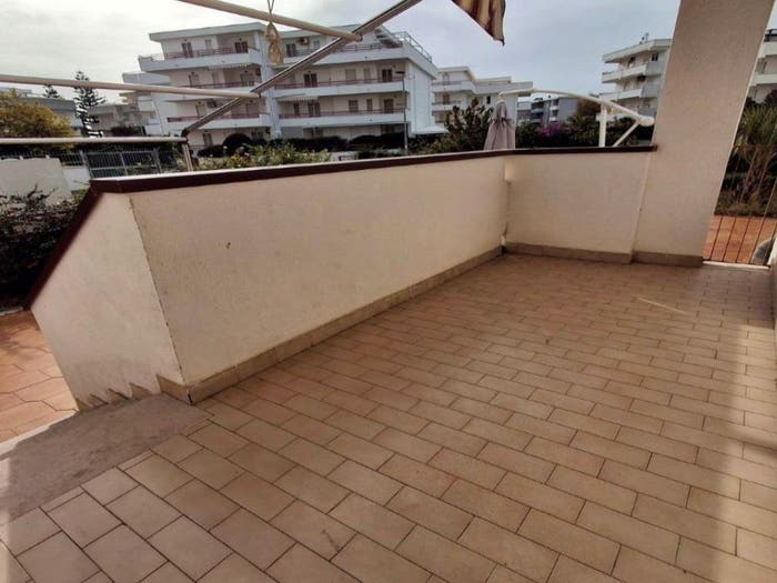 Appartamento trilocale in vendita in Viale del Sole, Marina Di Lesina, Lesina