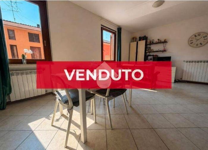Appartamento trilocale in vendita in Via Giuseppe Mazzini, Bassano Bresciano