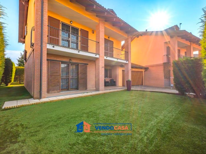 Casa con 6 locali in vendita in Via Don Antonio Zappino, Santa Rita Tuninetti, Carmagnola