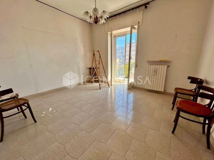 Appartamento bilocale in vendita in Via Canonico Pasquale Uva, Bisceglie