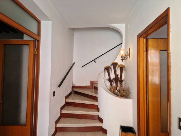 Casa con 6 locali in vendita in Centro, Commessaggio