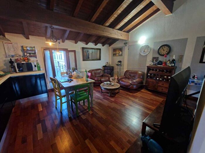 Appartamento trilocale in vendita in Via Amilcare Ponchielli, San Martino In Beliseto, Castelverde