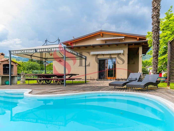 Appartamento con 5 locali in vendita in Via Rotone, Centro, Nembro