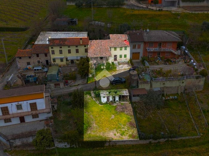 Casa quadrilocale in vendita in Via Vittori, Centro, Roncà