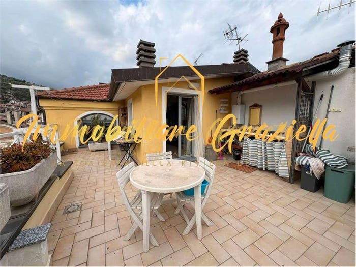 Appartamento bilocale in vendita in Centro, Camporosso