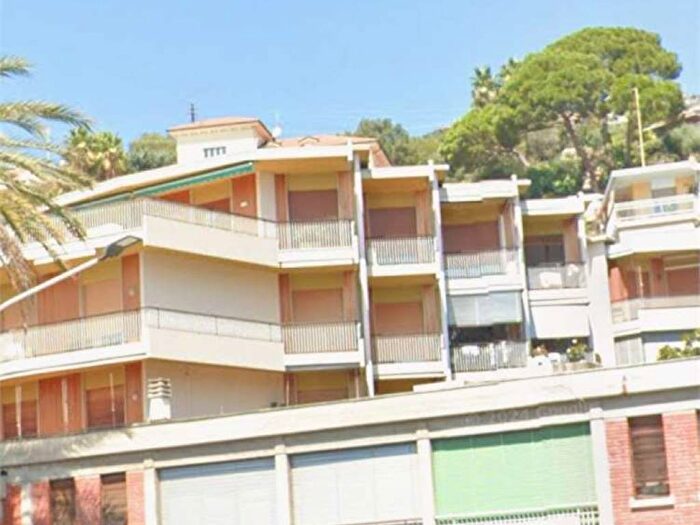 Appartamento bilocale in vendita in Via regina Margherita, Ospedaletti