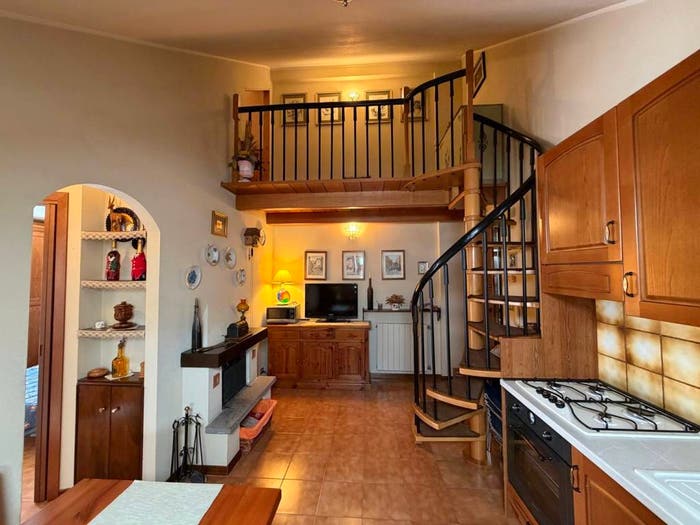 Appartamento quadrilocale in vendita in Via del Ceraso a, Centro, Ovindoli