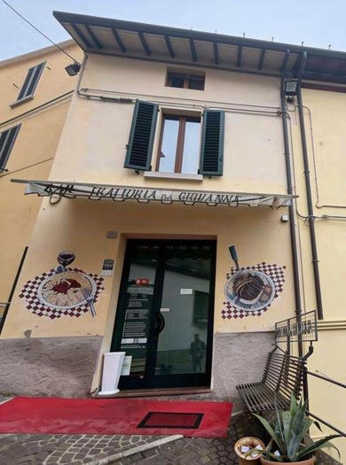 Casa con 6 locali in vendita in Via Terme, Centro, Riolo Terme