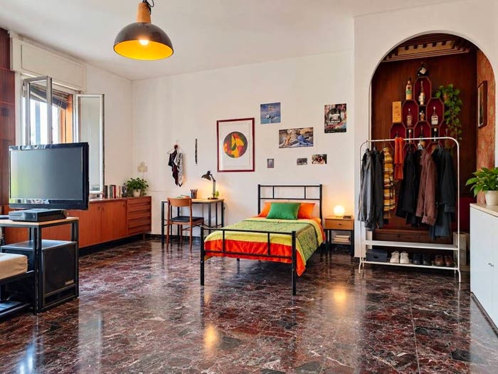 Appartamento con 5 locali in vendita in Via Giovanni Bertini, San Donato, Bologna