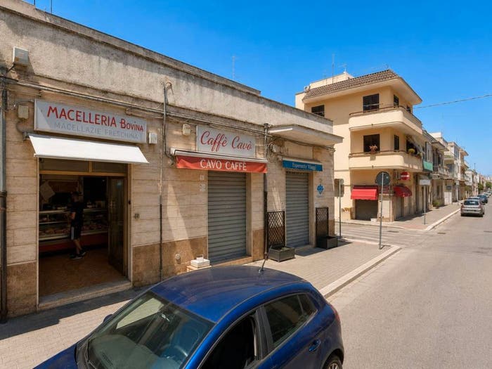 Casa trilocale in vendita in Via Sicilia, Commenda, Brindisi