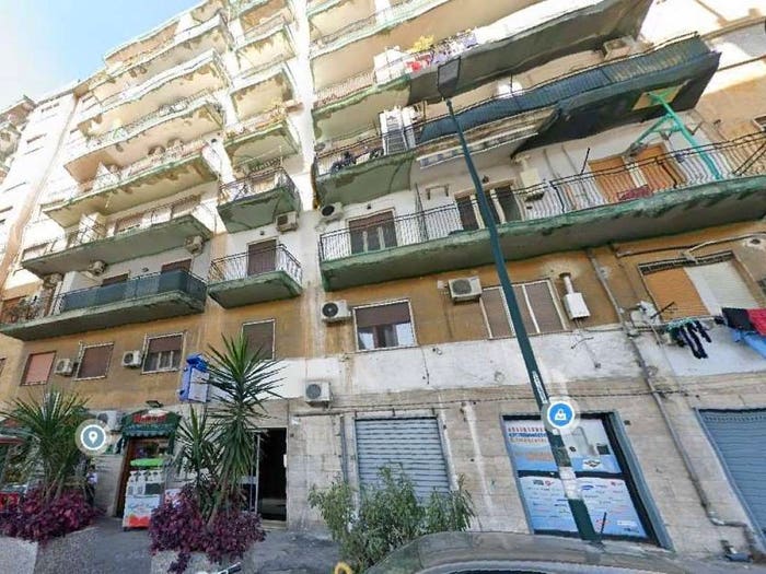 Appartamento con 6 locali in vendita in Corso Malta napoli, Arenaccia, Napoli
