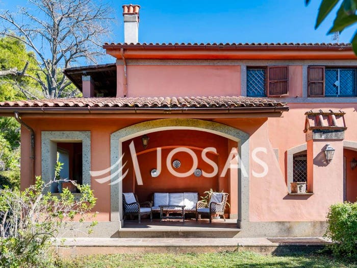 Casa con 6 locali in vendita in Via Colle Aurelio, Maglianella, Roma