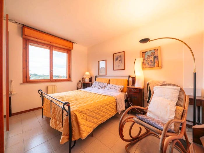Appartamento con 5 locali in vendita in Via Gorgona, Centro, Piombino