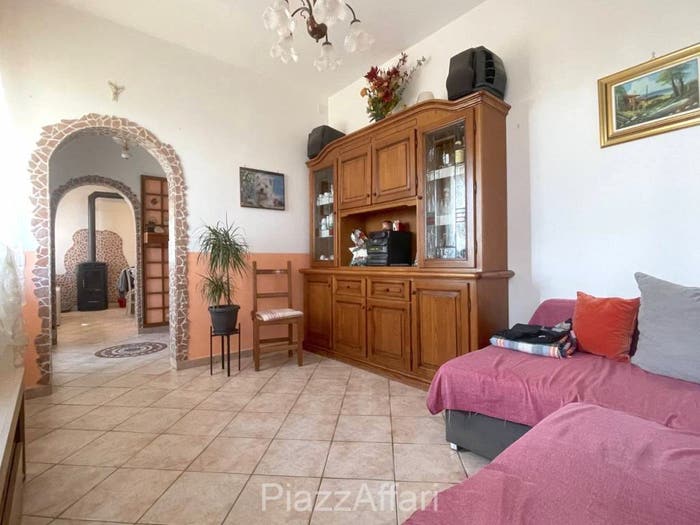 Casa trilocale in vendita in Via Cavarzere, Cona