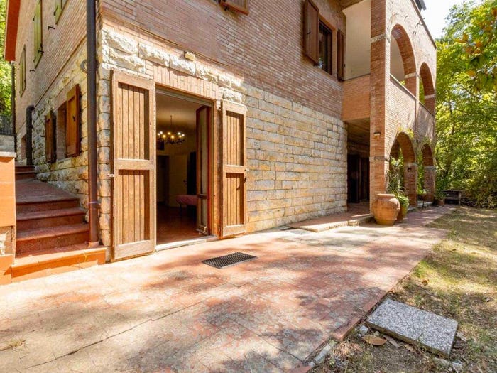 Appartamento con 5 locali in vendita in Monteriggioni
