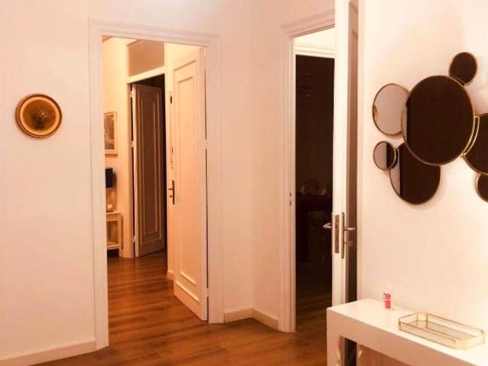 Appartamento con 5 locali in vendita in Via Niccolò Garzilli, Politeama Ruggiero Settimo, Palermo