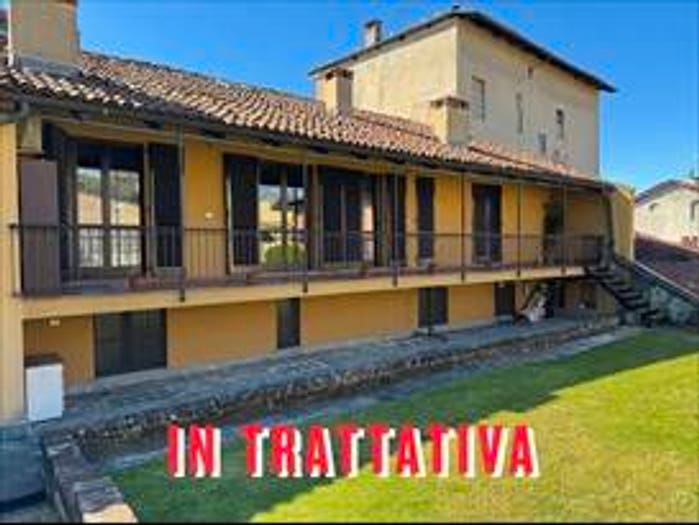 Casa con 6 locali in vendita in via delle rosine, Centro Storico, Chieri