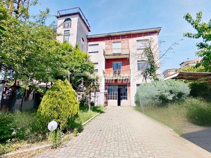 Casa con 6 locali in vendita in Via Goffredo Mameli, Centro, Brugherio