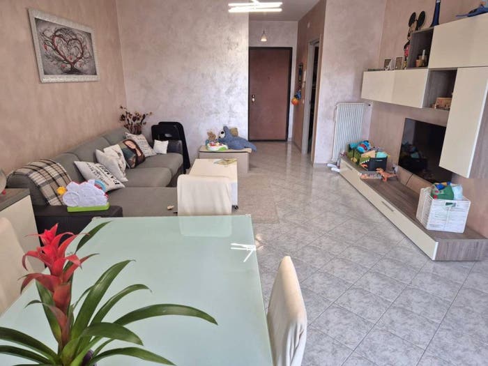 Appartamento trilocale in vendita in Via Belvedere, Bagnolo, Lonigo